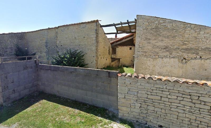 Maison - 228 m² - 10 pièces