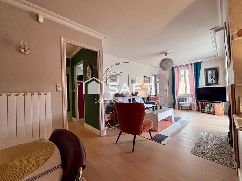 Maison - 147 m² - 5 pièces