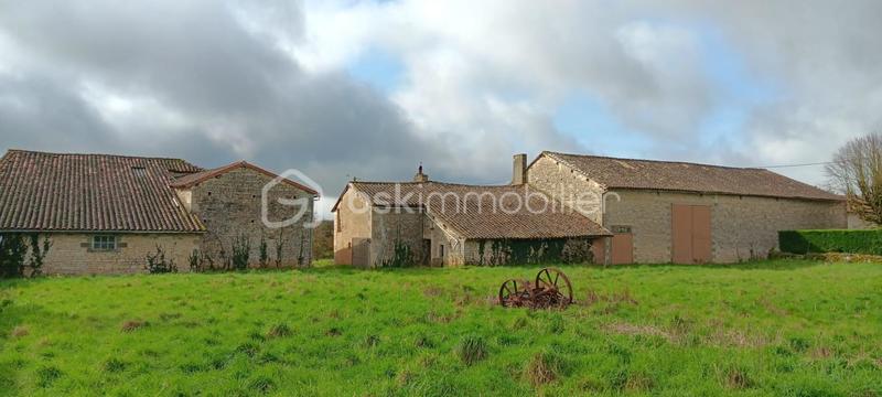 Maison ancienne - 112 m² - 5 pièces