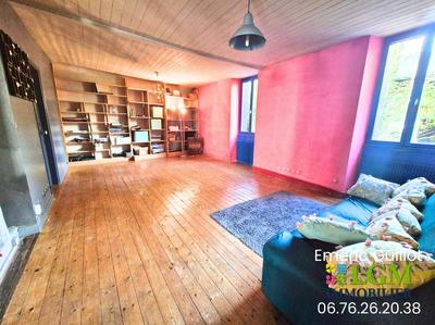 Maison - 185 m² - 6 pièces