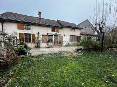 Maison - 132 m² - 7 pièces