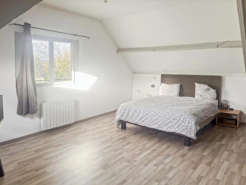 Propriété - 221 m² - 8 pièces