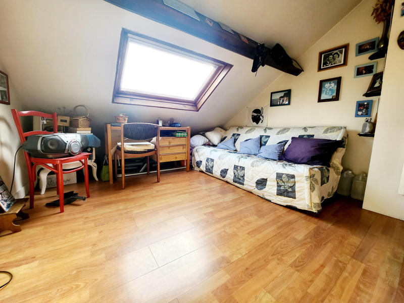 Maison - 170 m² - 8 pièces