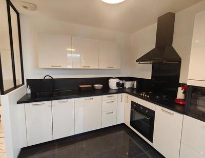 Maison contemporaine - 94 m² - 5 pièces