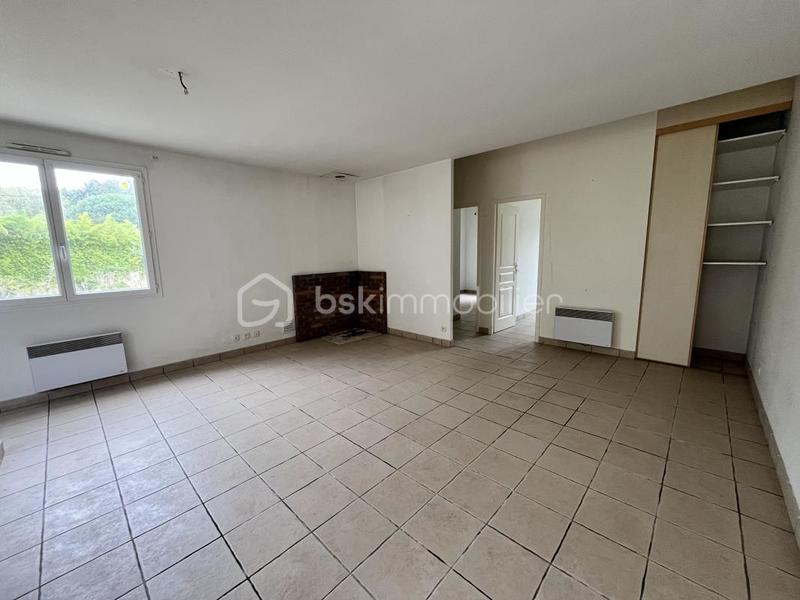 Maison ancienne - 215 m² - 6 pièces