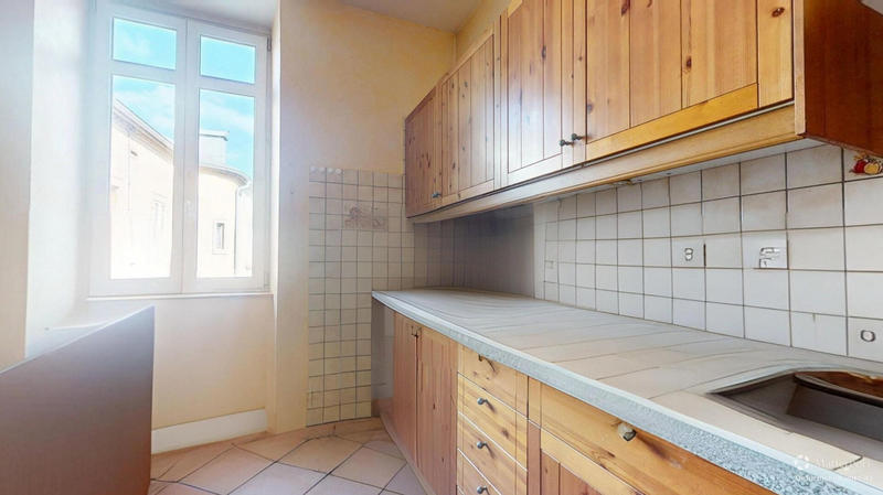 Appartement - 144 m² - 5 pièces