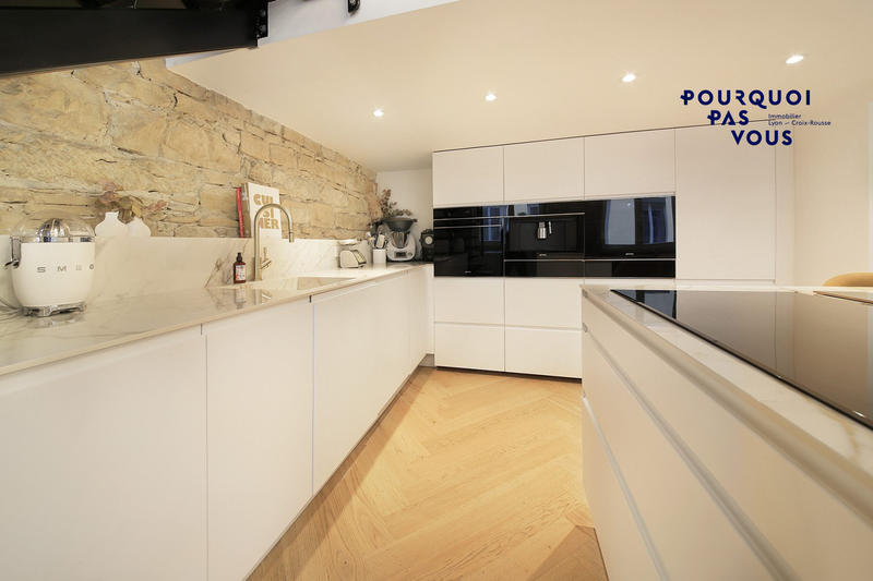 Appartement - 91 m² - 4 pièces