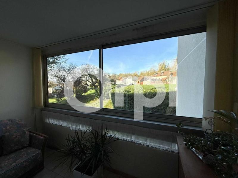 Appartement - 90 m² - 3 pièces