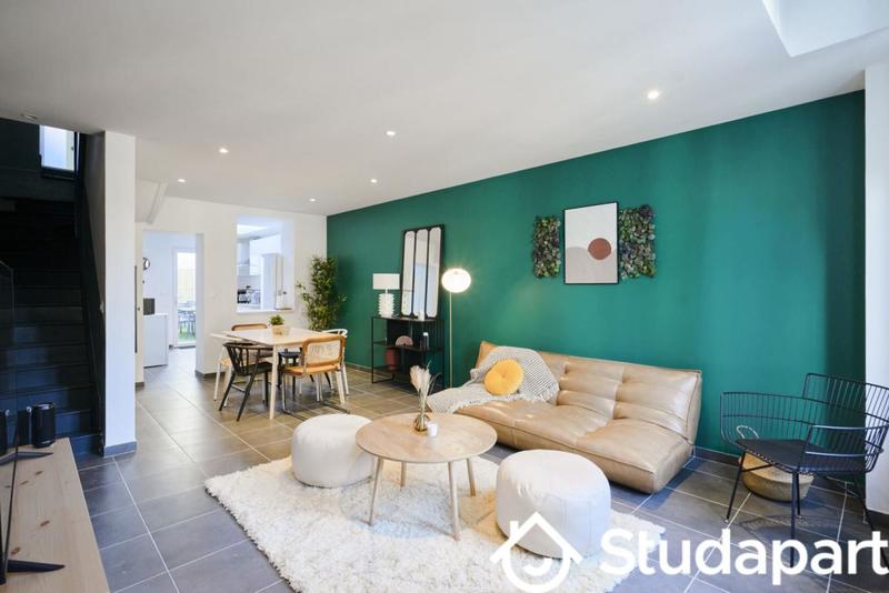 Chambre - 10 m² - 1 pièce