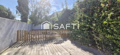 Maison - 241 m² - 7 pièces