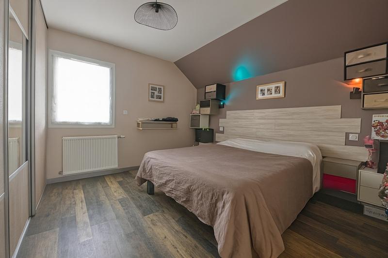 Maison - 100 m² - 5 pièces