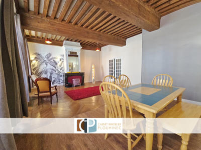 Appartement - 90 m² - 3 pièces