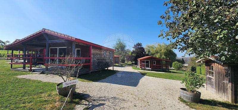 Maison - 316 m² - 14 pièces