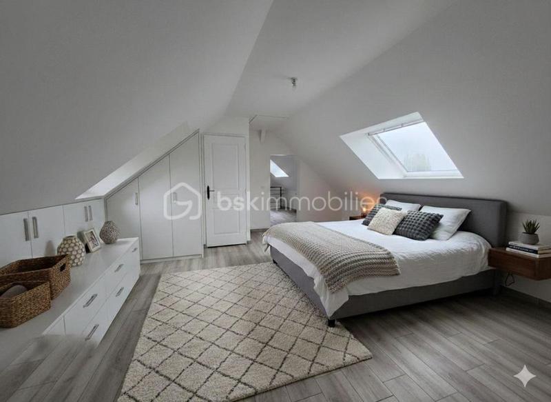 Maison en pierre - 160 m² - 6 pièces