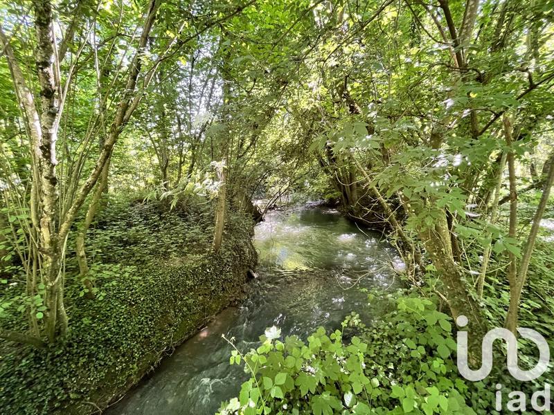 Maison - 260 m² - 10 pièces