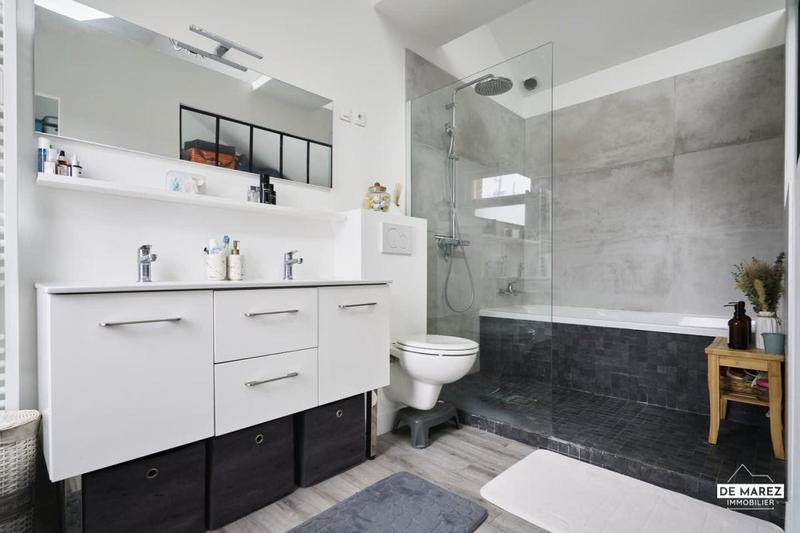 Maison - 159 m² - 4 pièces