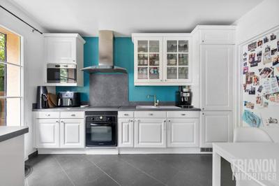 Maison - 141 m² - 7 pièces