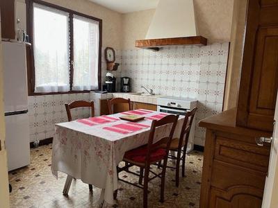 Maison - 85 m² - 4 pièces