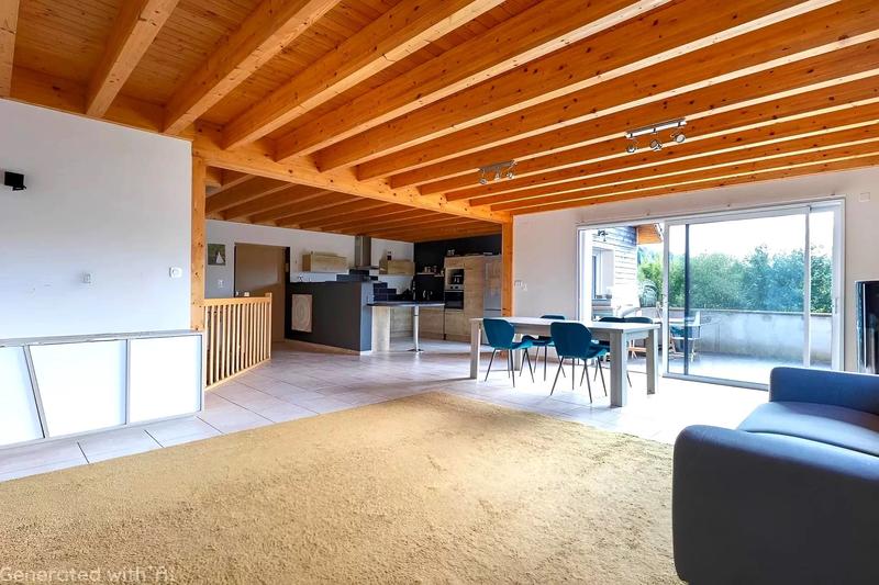 Maison - 285 m² - 10 pièces