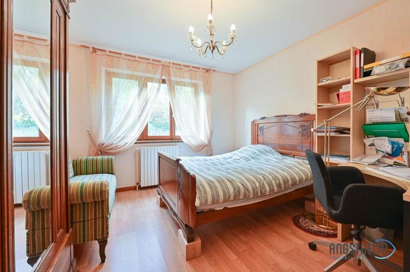 Maison - 142 m² - 6 pièces