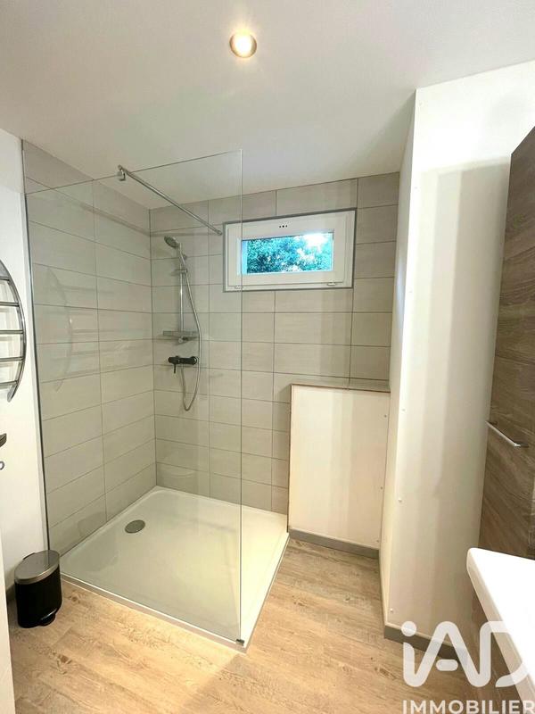 Maison - 295 m² - 11 pièces