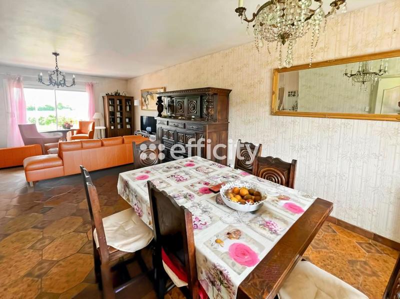 Maison - 115 m² - 5 pièces