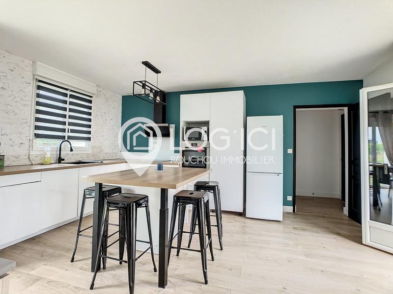 Maison - 104 m² - 4 pièces