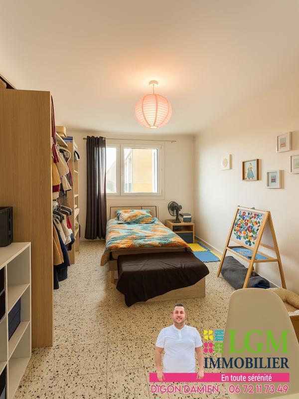 Appartement - 103 m² - 4 pièces