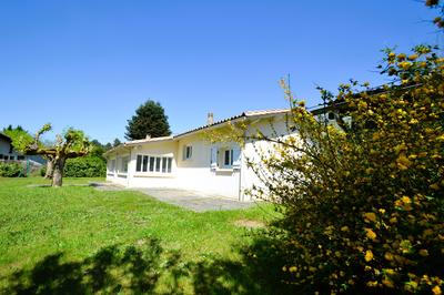 Maison - 121 m² - 4 pièces