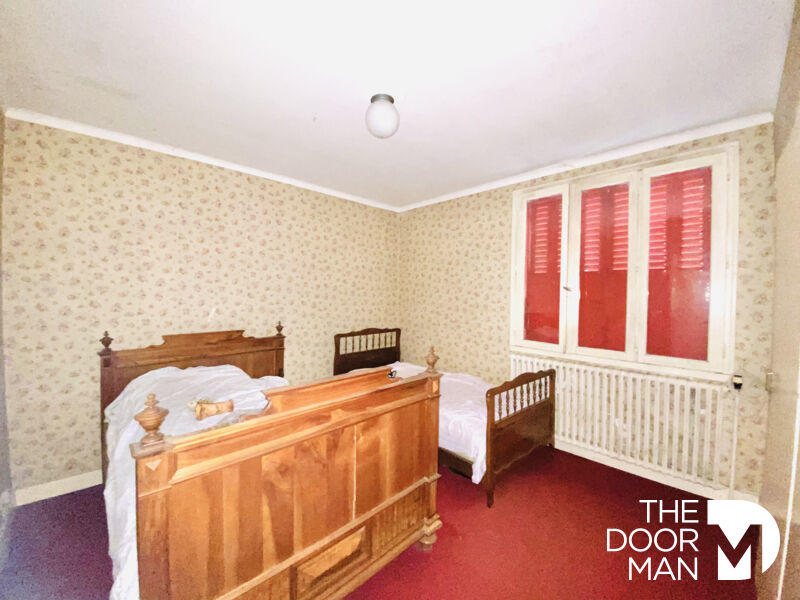 Maison - 125 m² - 10 pièces