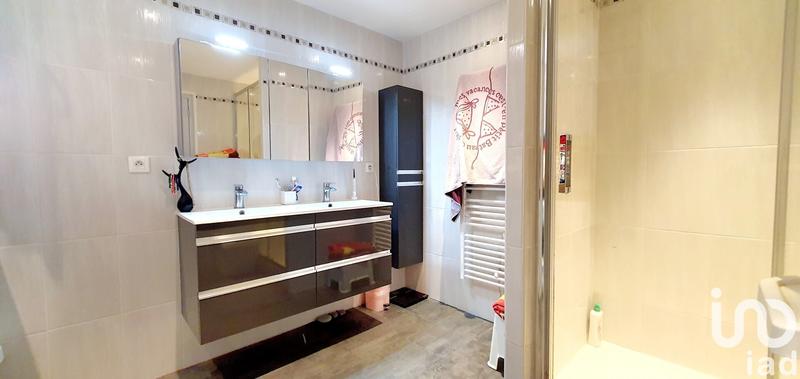 Maison - 196 m² - 7 pièces