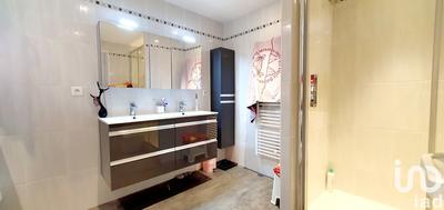 Maison - 196 m² - 7 pièces