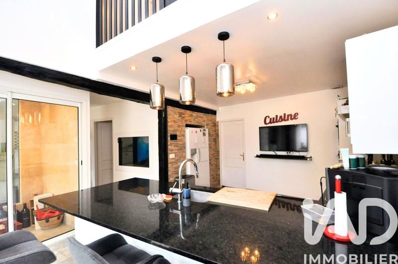 Maison - 194 m² - 7 pièces