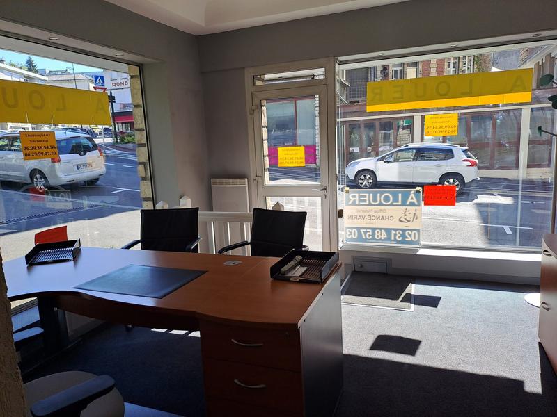 Bureau - 64 m² - 5 pièces