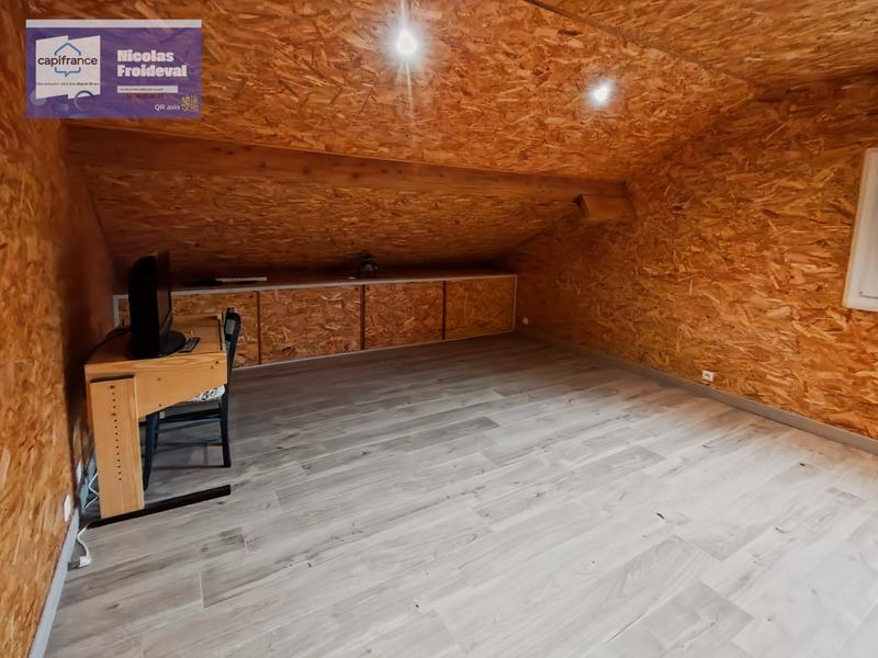 Maison - 176 m² - 7 pièces