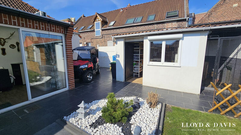 Maison - 88 m² - 4 pièces