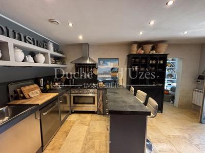 Demeure - 110 m² - 6 pièces