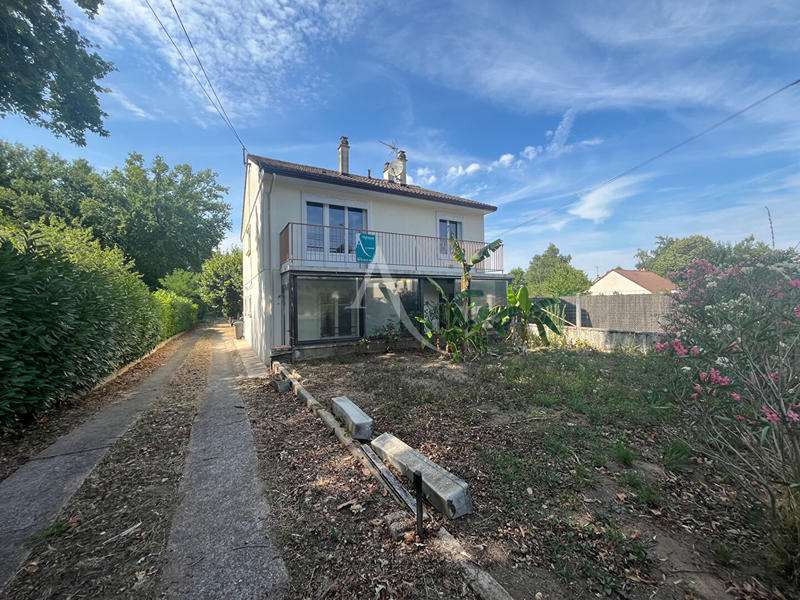 Maison - 127 m² - 5 pièces