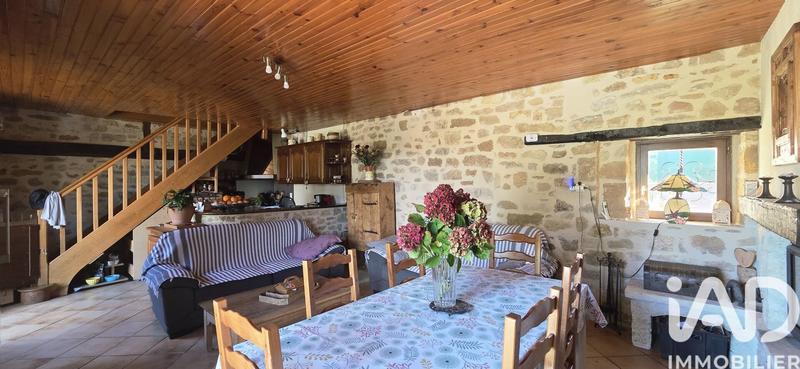 Maison de village - 120 m² - 6 pièces