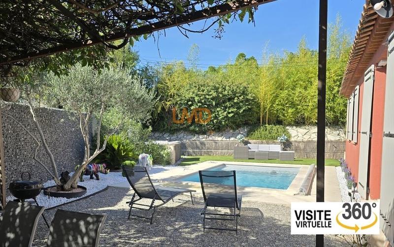 Maison - 106 m² - 5 pièces