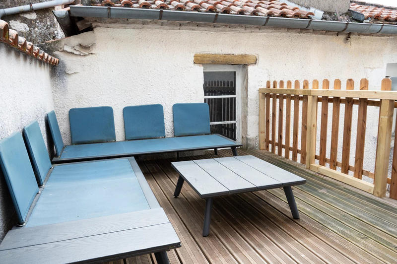 Maison - 240 m² - 10 pièces