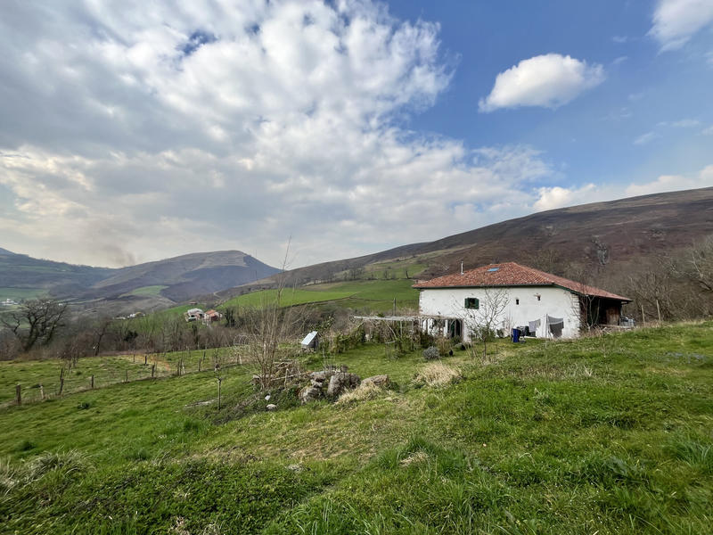 Maison - 157 m² - 9 pièces