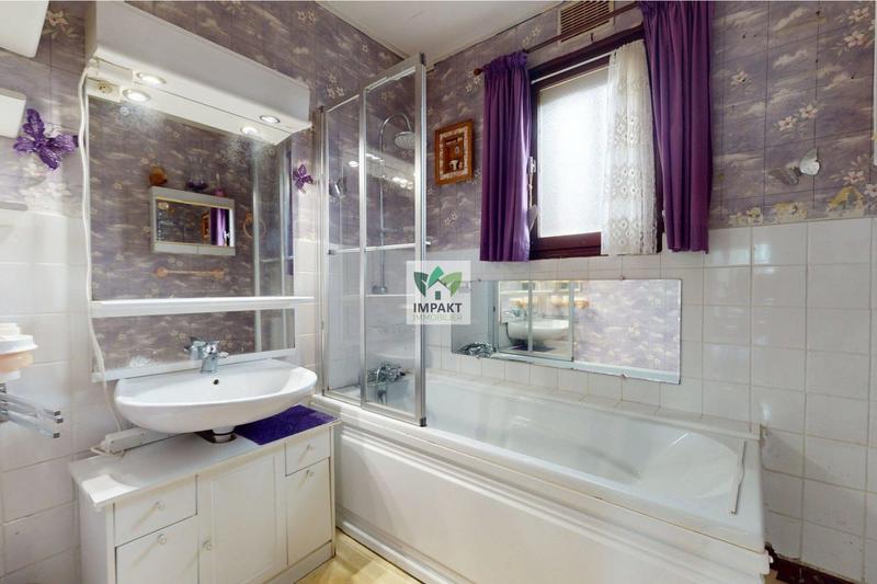 Maison - 86 m² - 4 pièces