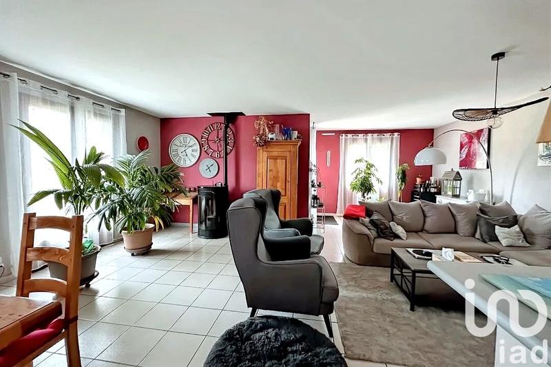 Maison - 177 m² - 6 pièces