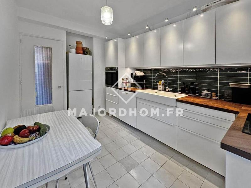 Appartement - 75 m² - 3 pièces