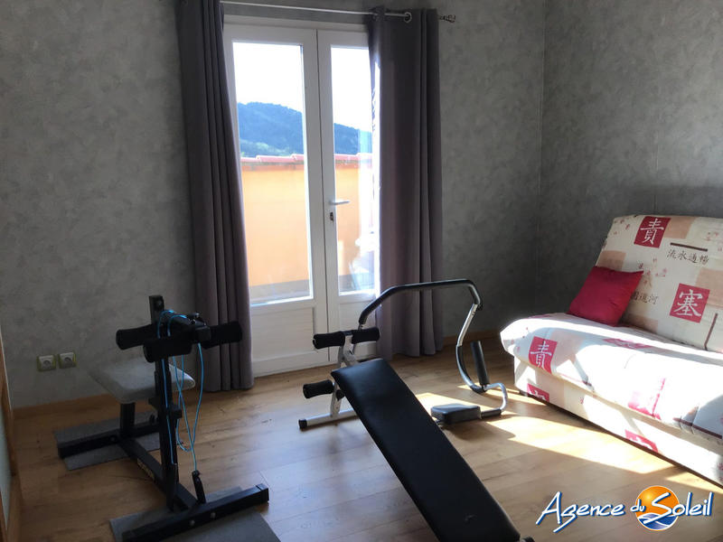 Maison - 230 m² - 5 pièces