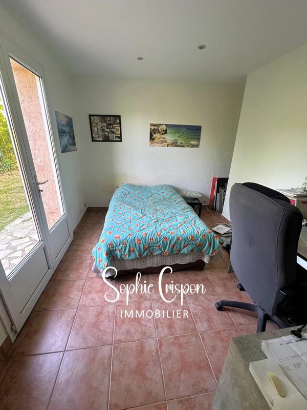 Villa - 245 m² - 8 pièces