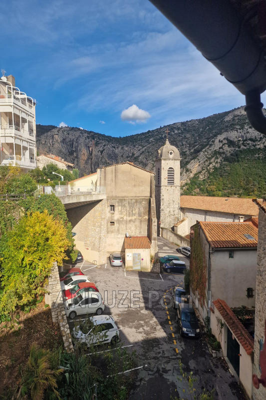 Maison - 72 m² - 5 pièces