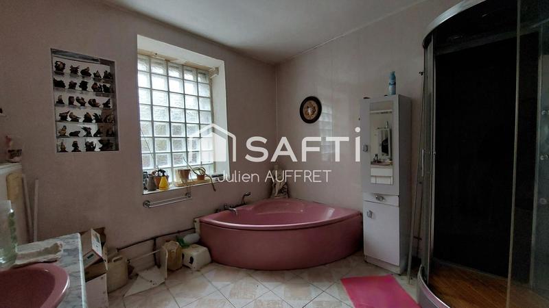 Maison - 121 m² - 4 pièces