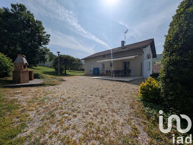 Maison - 144 m² - 8 pièces